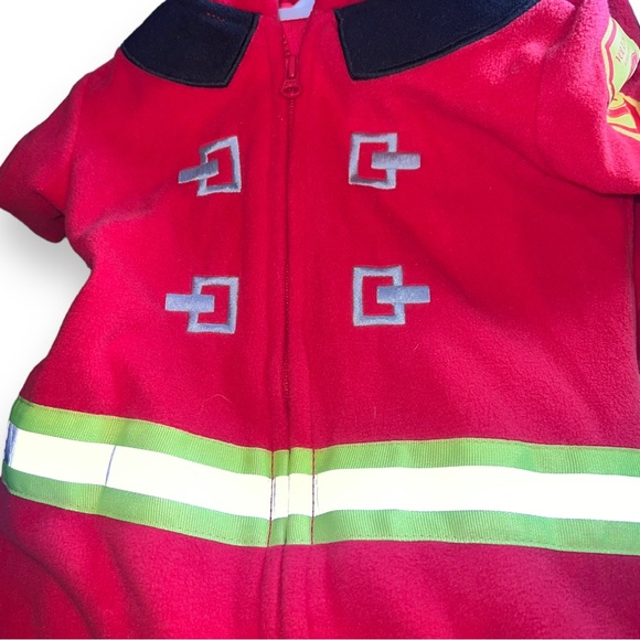 NEW Carter’s Baby Firefighter Halloween Dress Up Costume Baby Size 6-9M OR 18M - Picture 3 of 10